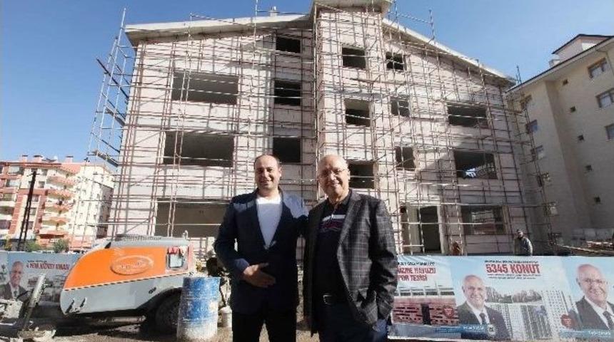 Yenimahalle Belediye Başkanı Yaşar Hizmet Turunda