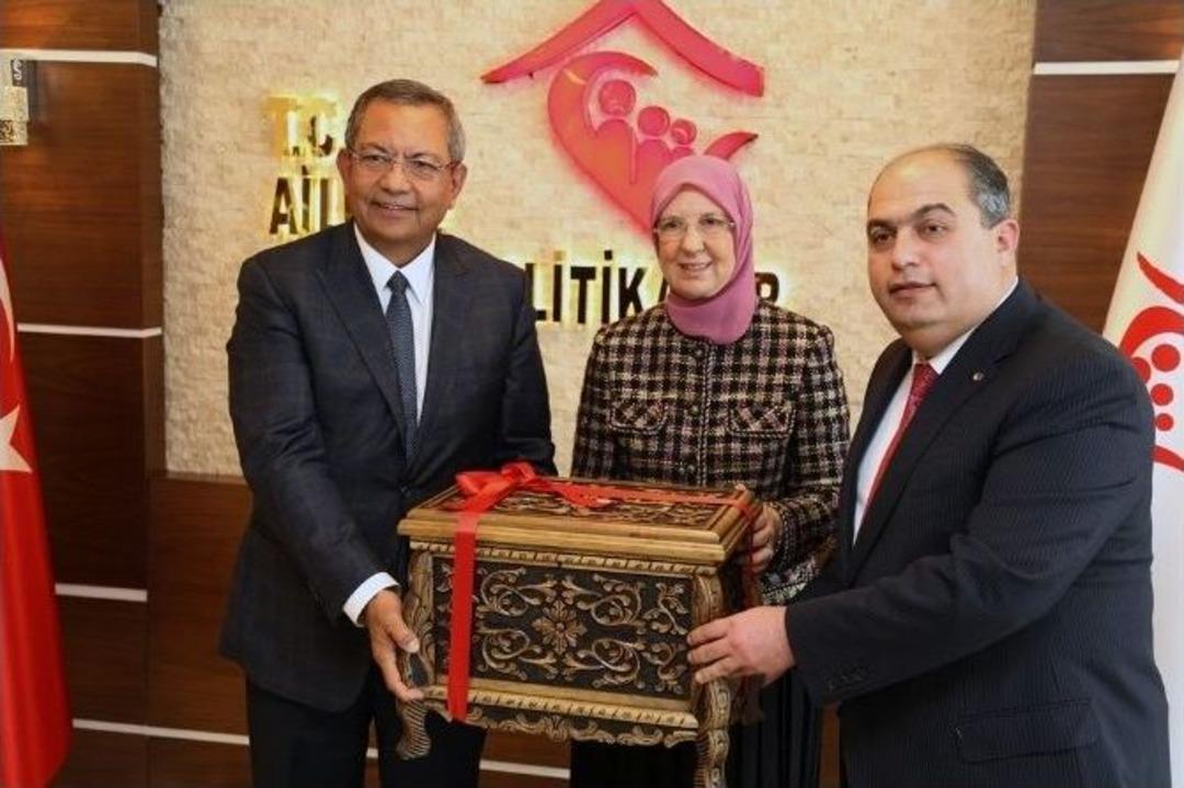 Kmtso&rsquo;dan Bakan Ramazanoğlu&rsquo;na &lsquo;hayırlı Olsun&rsquo; Ziyareti