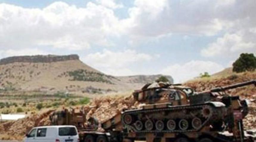 Sınıra b&uuml;y&uuml;k sevkiyat!