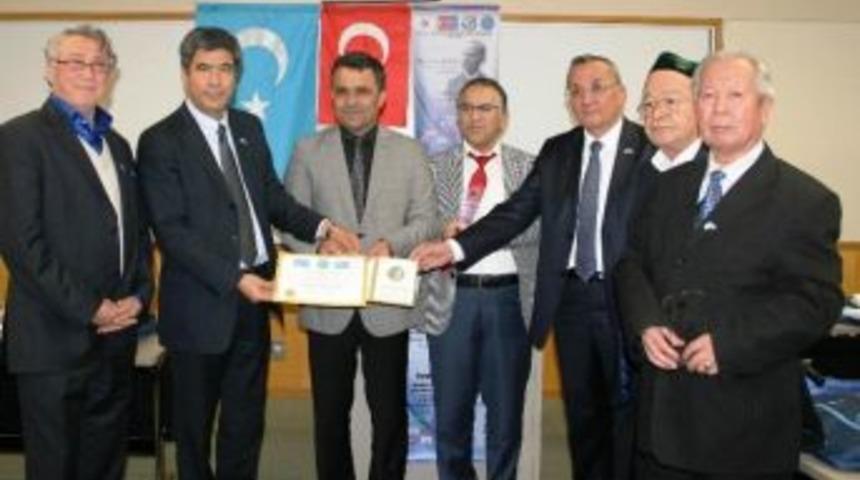 Tküugd Başkanı Yavuzaslan’a ’sürgün’ Ödülü