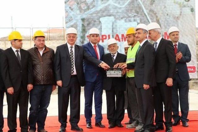 Müşerref Akhan Kampüsü’nün Temeli Atıldı