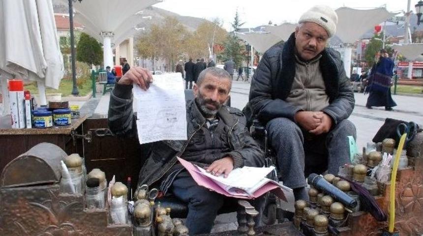 11. Cumhurbaşkanı G&uuml;l&rsquo;&uuml;n Hediye Ettiği Engelli Aracı Bağlandı