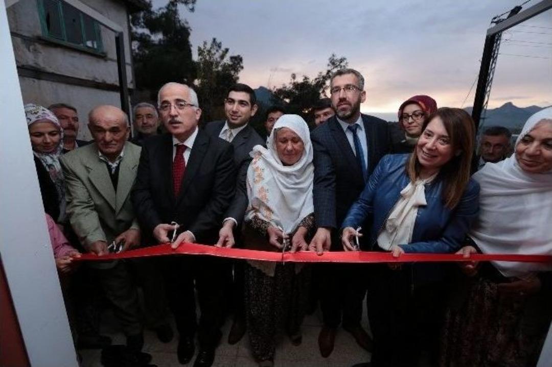 Vali Tuna Ve Milletvekili G&uuml;nay, Sarıcakaya İl&ccedil;esini Ziyaret Etti