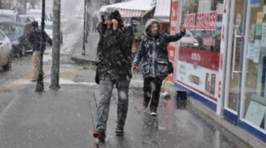 Kırıkkale&rsquo;de Kar Yağışı