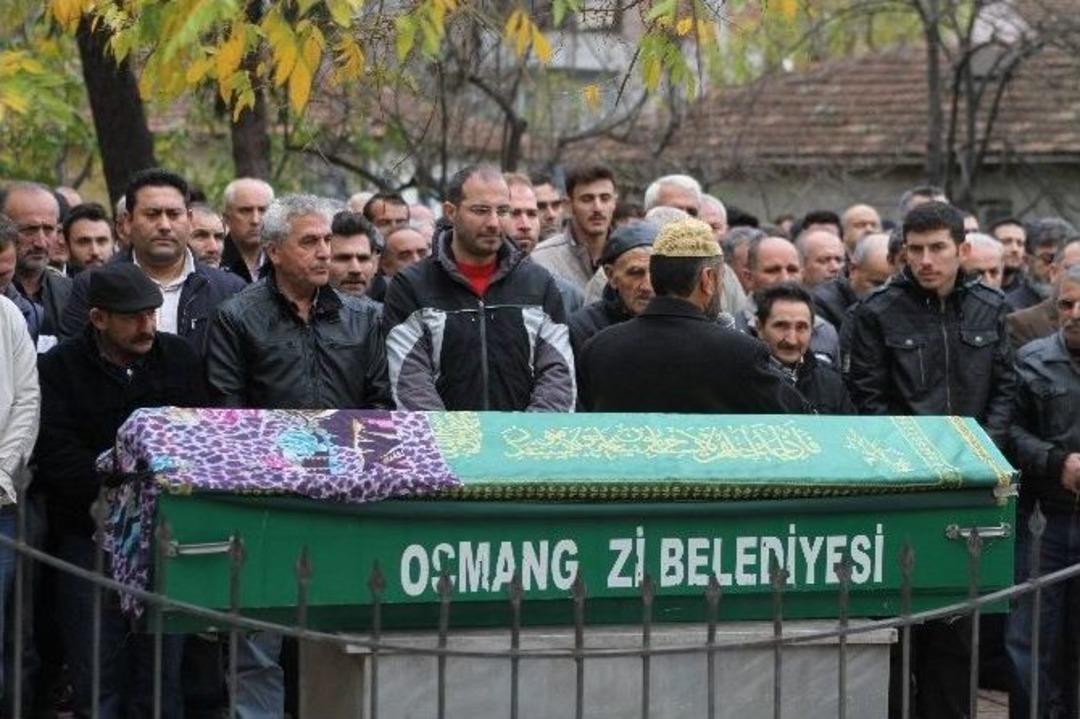 T&uuml;rkiye&rsquo;yi Sarsan Cinayette G&ouml;zyaşları Sel Oldu