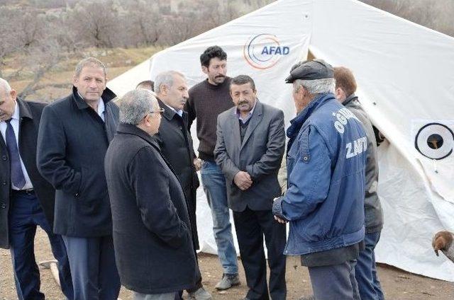 Milletvekili Şahin Deprem Bölgesinde İnceleme Yaptı