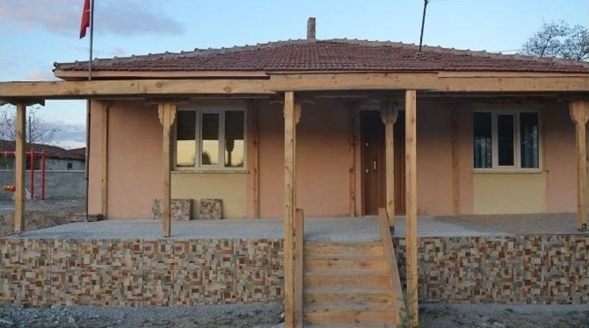 Seyitgazi Belediyesi&rsquo;nin Muhtarlıklarda Bakım-onarım &Ccedil;alışmaları