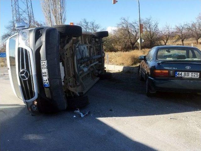 Malatya-sivas Karayolunda Kaza: 5 Yaralı