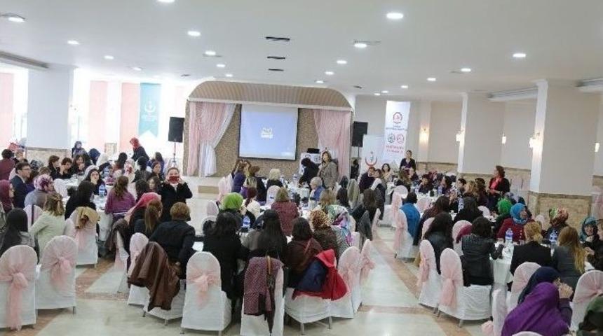 Denizli&rsquo;de Kadına Şiddet &Ccedil;alıştayı