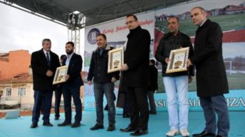 Başkan Yardımcıları Ertaş, Arık Ve K&ouml;lgeli&rsquo;ye Vefa