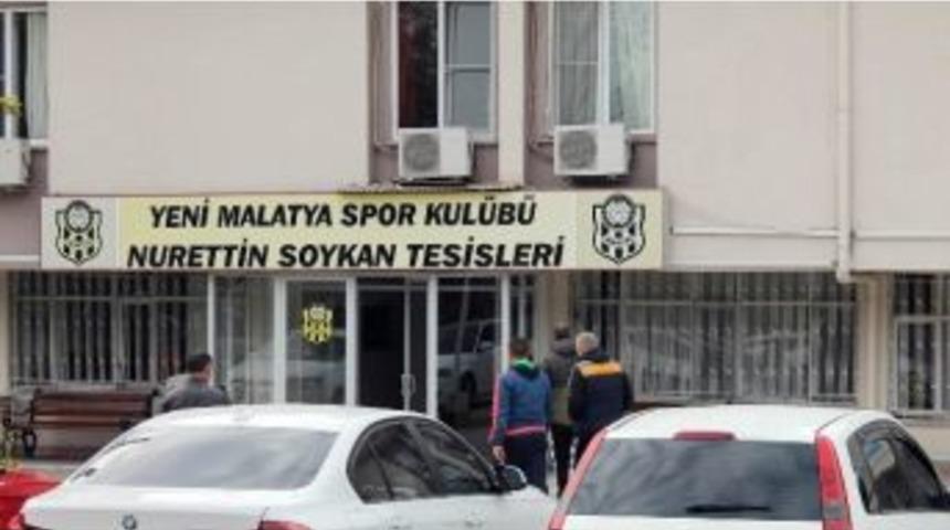 Yeni Malatyaspor&rsquo;da Futbolcular Antrenmanı Boykot Etti