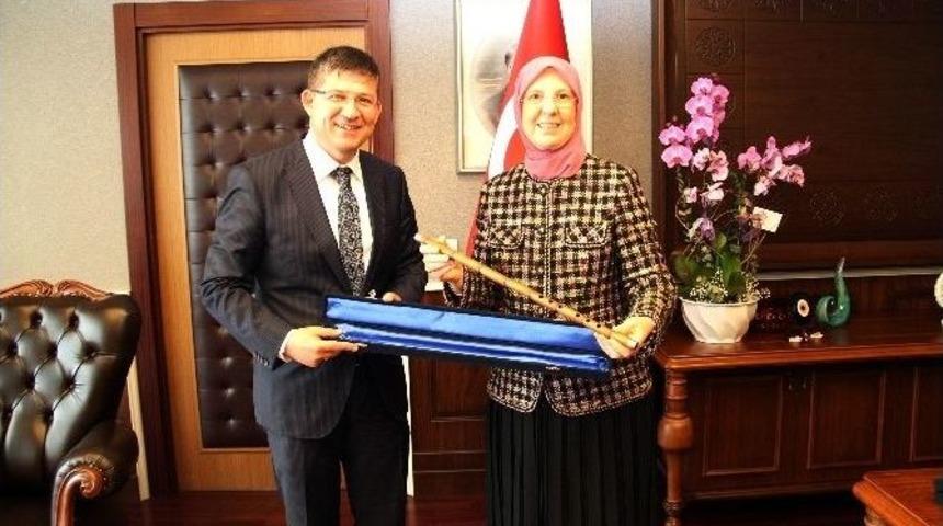 Başkan Subaşıoğlu&rsquo;ndan Bakan Ramazanoğlu&rsquo;na Ney Hediyesi