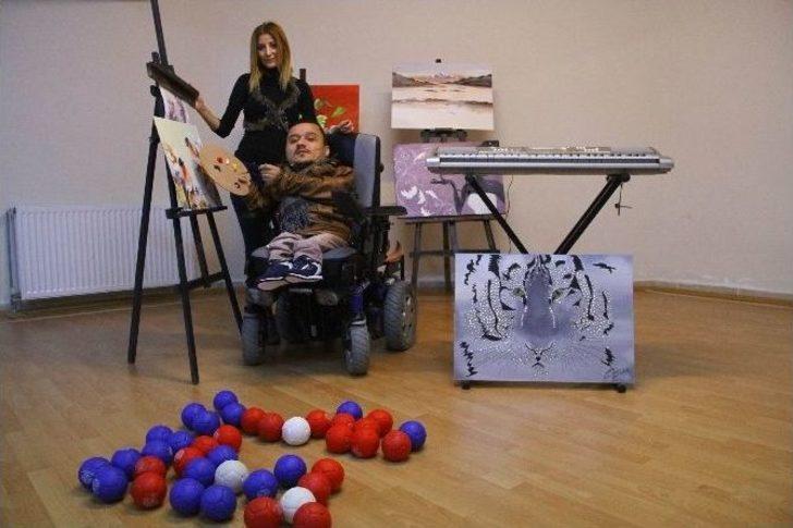 Engelli Ressamın Tek Hayali Diplomalı Ressam Olmak G3