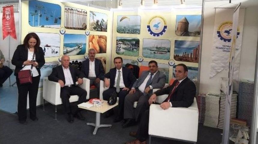 Kaymakam Erkan’dan Fuar Ziyareti