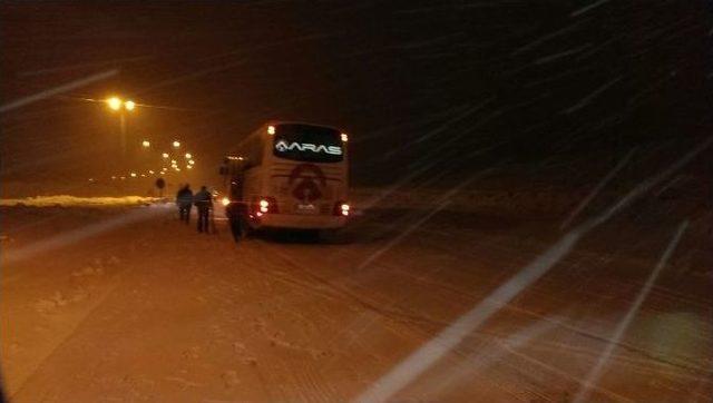 Bayburt’ta Yoğun Kar Yağışı