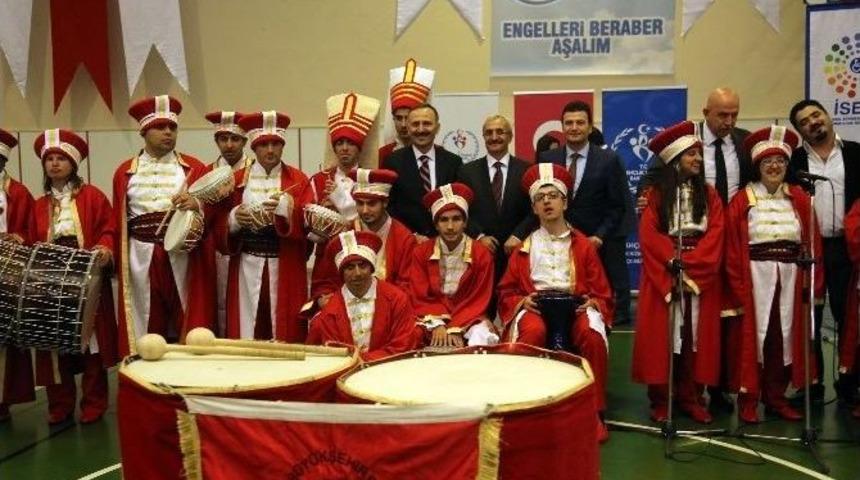 Engelleri Beraber Aştılar