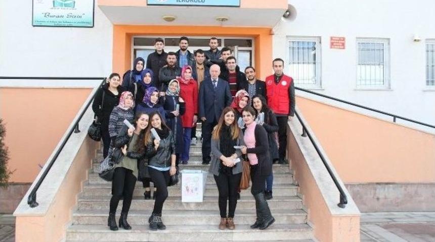 Y&uuml;zlerce Kırtasiye Seti &Ouml;ğrencilere Dağıtıldı