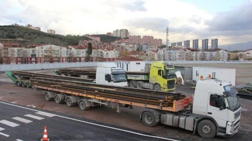 Ak&ccedil;aray&rsquo;ın Rayları Polonya&rsquo;dan Geldi