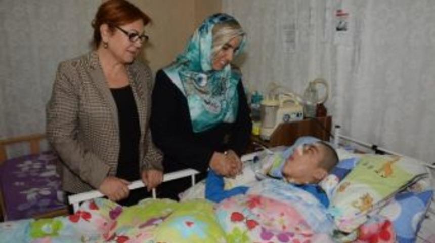 Ak Parti&rsquo;den Engellilere Ziyaret