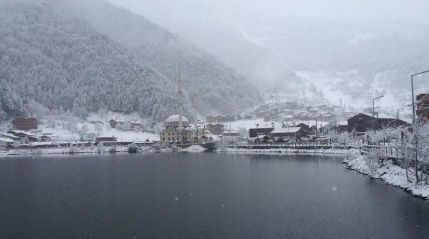 Uzung&ouml;l Beyaza B&uuml;r&uuml;nd&uuml;