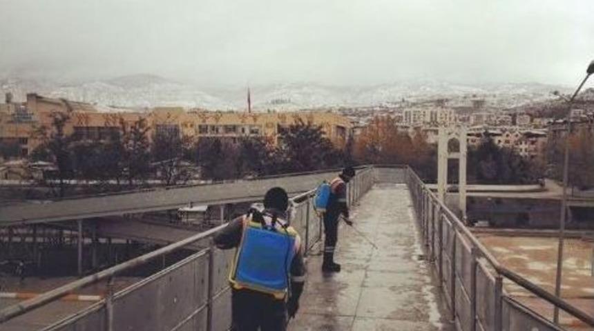 &Uuml;st Ge&ccedil;itlere Buzlanmaya Karşı Sol&uuml;syon