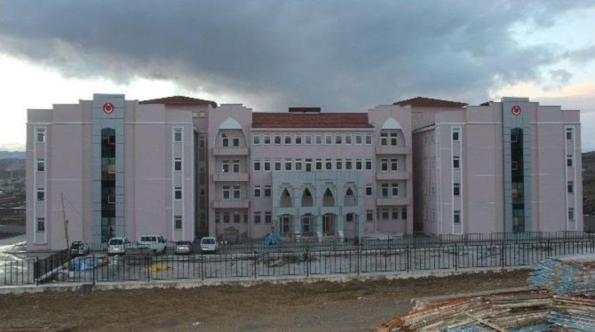 Kavak Anadolu İmam Hatip Lisesi Tamamlanıyor