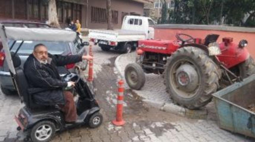 Engelli Vatandaşa Engelliler G&uuml;n&uuml;nde Ayıp