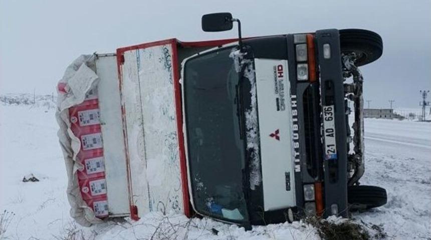 Kar Yağışı Kazaları Beraberinde Getirdi