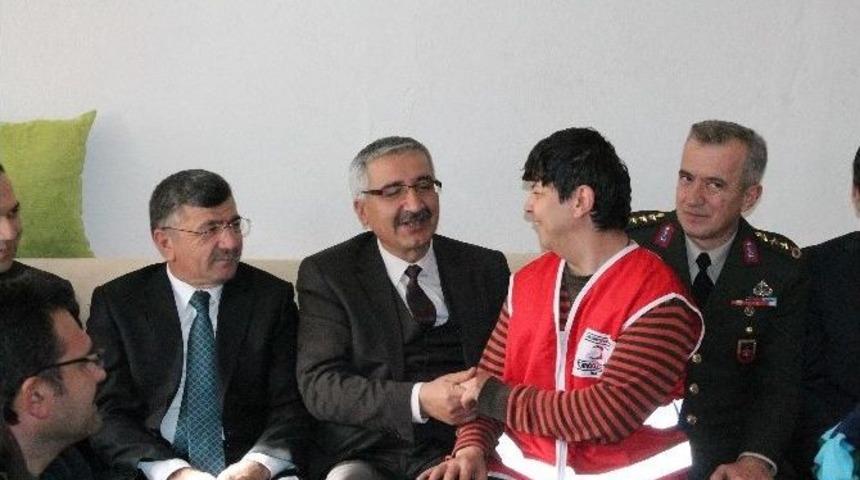 Niğde&rsquo;de 3 Aralık D&uuml;nya Engelliler G&uuml;n&uuml; Kutlandı