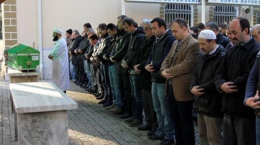 Yalnız Yaşayan Kadın &Ouml;l&uuml; Bulundu...(d&uuml;zeltme-tekrar)