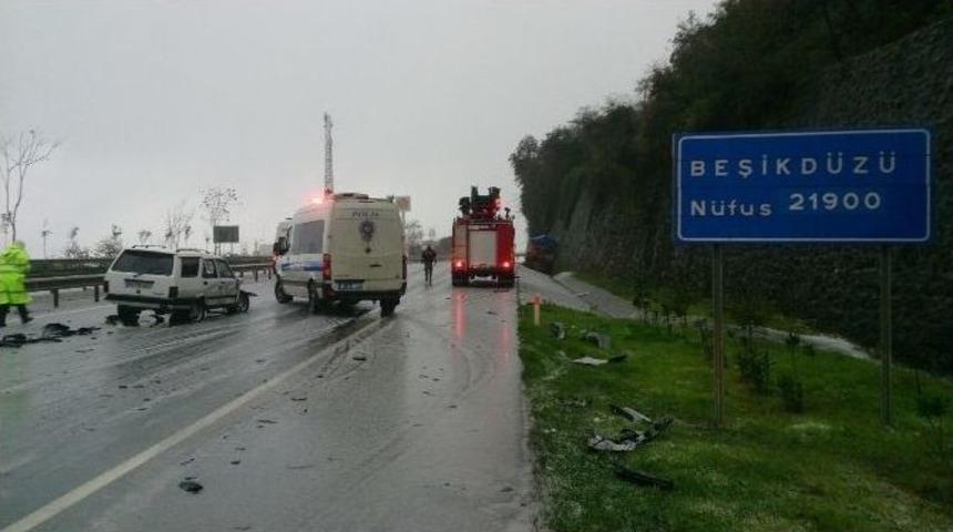 Trabzon&rsquo;da Ters Yola Giren Otomobil Kaza Yaptı: 1 &Ouml;l&uuml;, 3 Yaralı