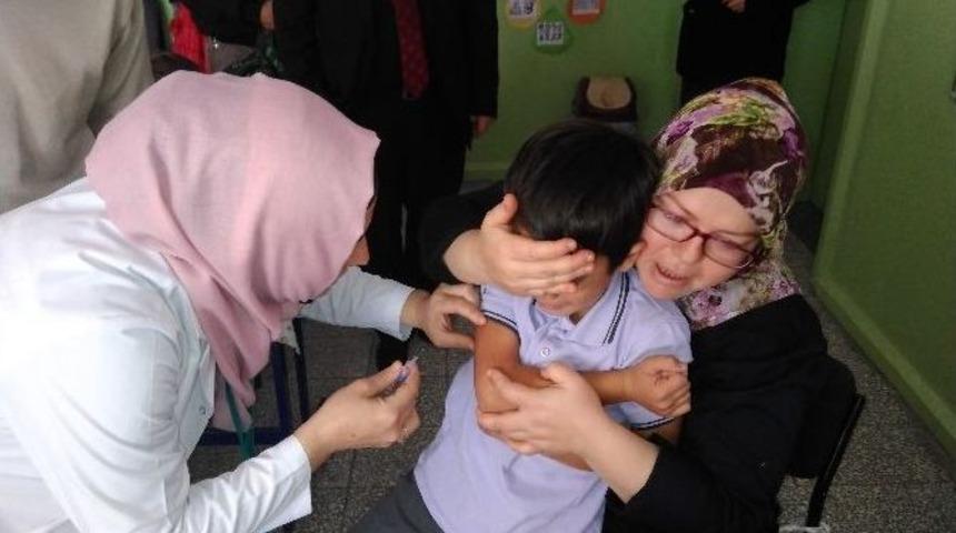 Seyitgazi&rsquo;de "okul Aşı G&uuml;nleri"