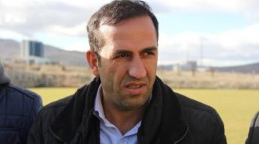 Adil Gevrek&rsquo;ten, Kriz Haberlerine Tepki