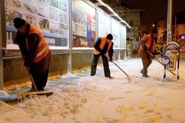 Aziziye’nin Kar Timleri Seferber Oldu