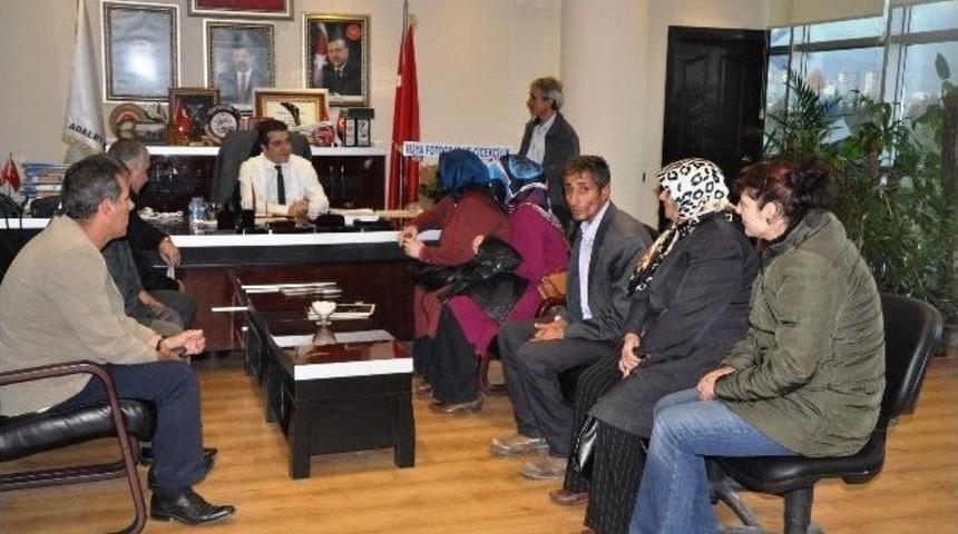 Taşpınar, &lsquo;halk G&uuml;n&uuml;&rsquo;nde Halkın Sorunlarını Dinliyor