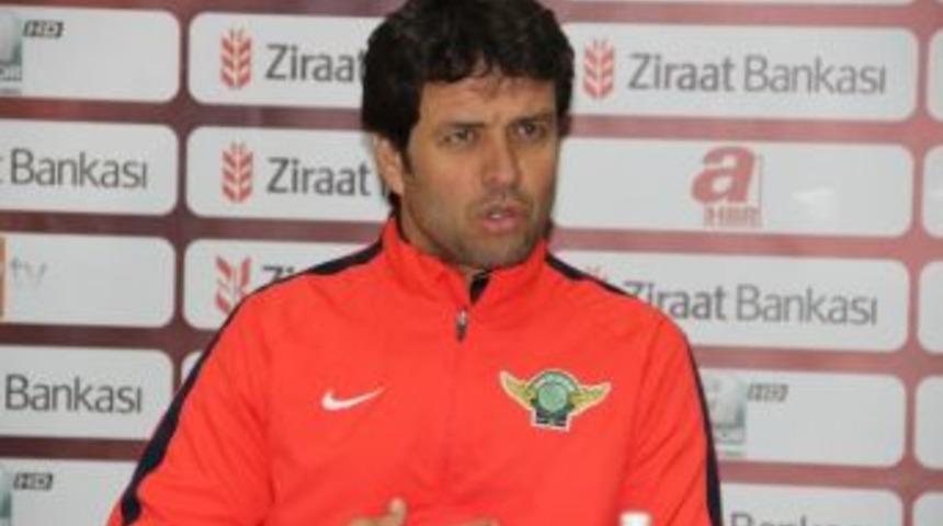 Akhisar Belediyespor Gruplara Kaldı