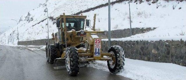 B&uuml;y&uuml;kşehir&rsquo;in Kar Timleri İşbaşında 1