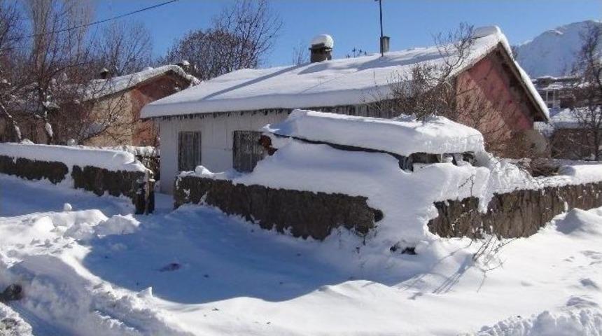 Bitlis&rsquo;te 183 K&ouml;y Yolu Ulaşıma Kapandı
