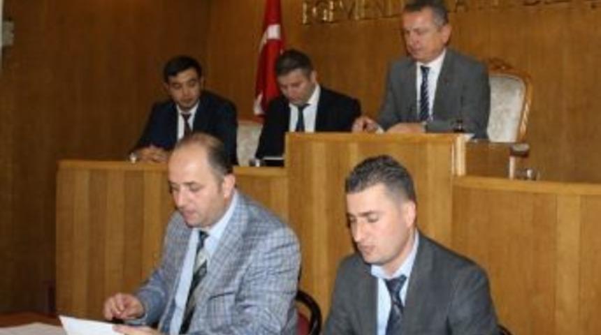 &Uuml;cretsiz Otopark S&uuml;resi 30 Dakika Oldu