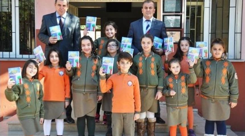 İlkokul &Ouml;ğrencilerinin Kompozisyonları Kitap Oldu