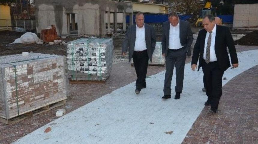 D&uuml;zce Lisesi Parkında İnceleme