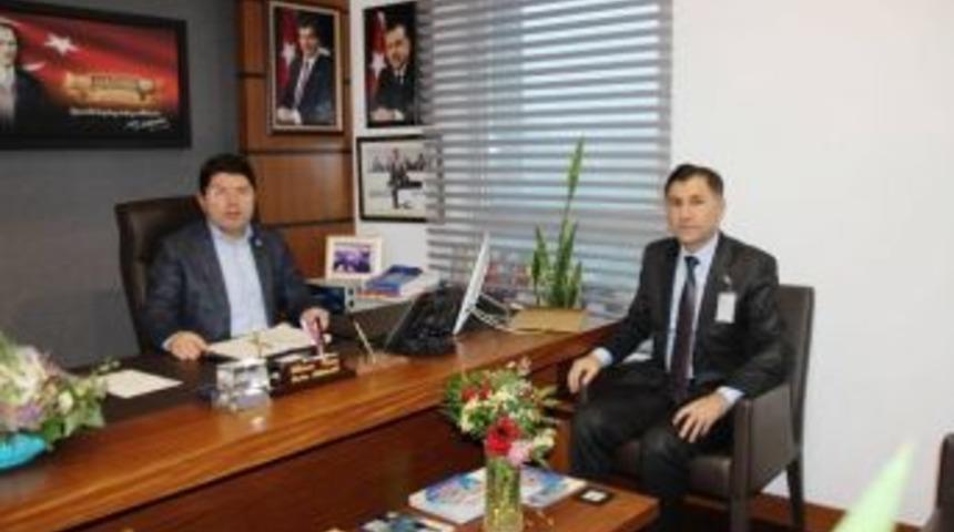 &Ccedil;evre Ve Şehircilik M&uuml;d&uuml;r&uuml; &Ouml;zcan&rsquo;dan Milletvekili Tun&ccedil;&rsquo;a Ziyaret
