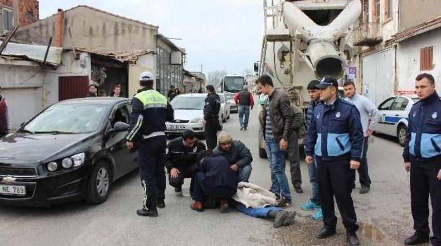 Beton Mikserinin Altında Kalan Kadın Ağır Yaralandı