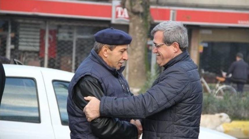 Başkan Akcan, Umreye Gidenleri Uğurladı