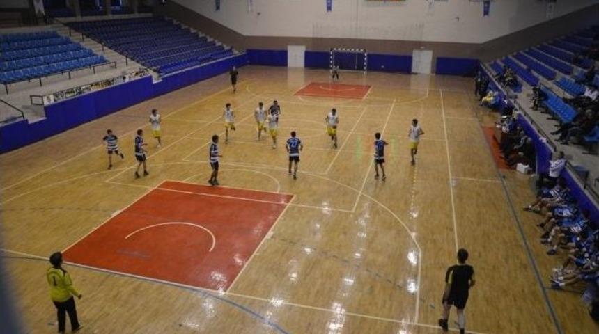 Okullar Arası Gen&ccedil;ler Hentbol İl Birinciliği M&uuml;sabakaları Sona Erdi