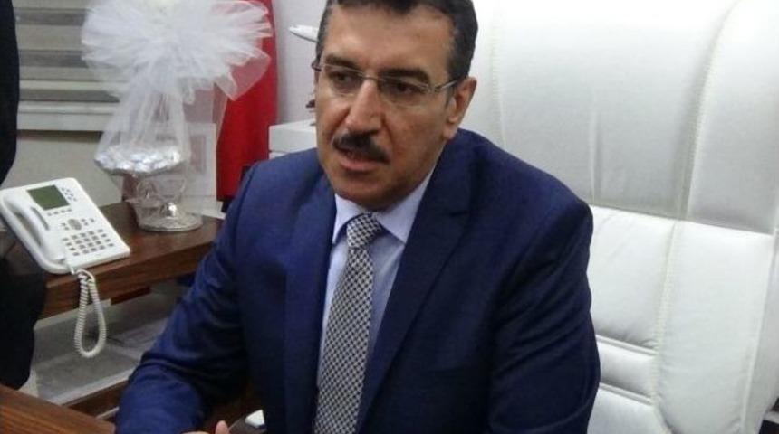 Bakan T&uuml;fenkci&rsquo;nin Son Durağı Ak Parti İl Başkanlığı Oldu