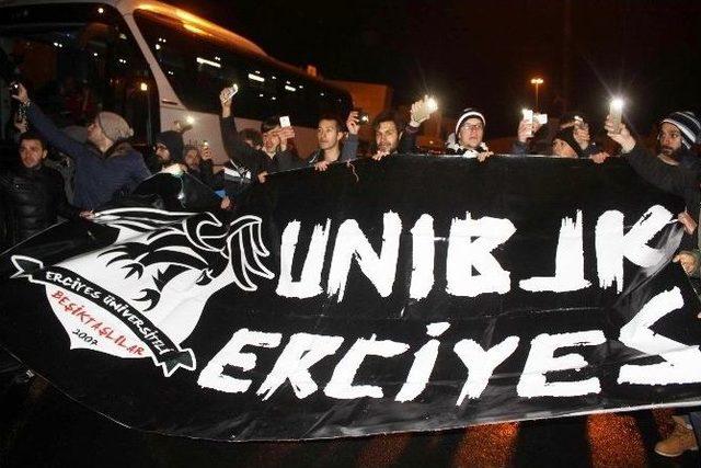 Beşiktaş Kafilesi Kayseri’de