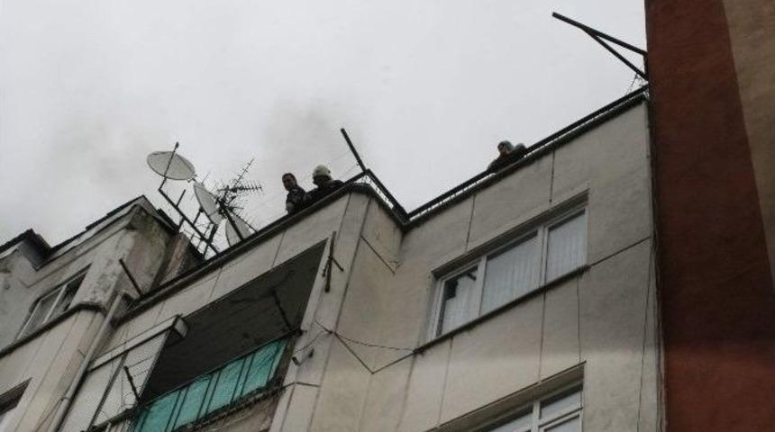 Trabzon&rsquo;da &Ccedil;atı Yangını