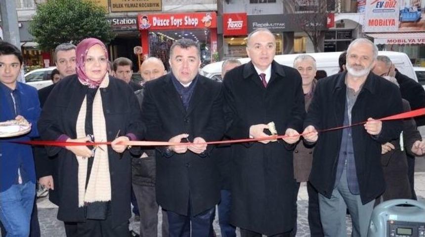 Muradiye Vakfı Kermesi A&ccedil;ıldı