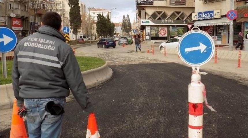 Kırklareli&rsquo;nde Yol D&uuml;zenleme Ve Kanalizasyon &Ccedil;alışmaları S&uuml;r&uuml;yor